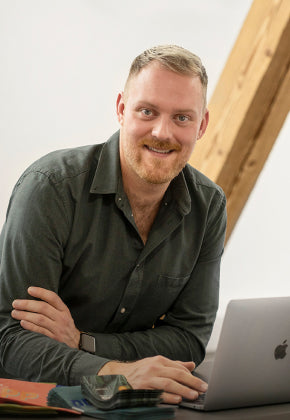 files/Team_-_Cover_-_Matthias_Voit.jpg